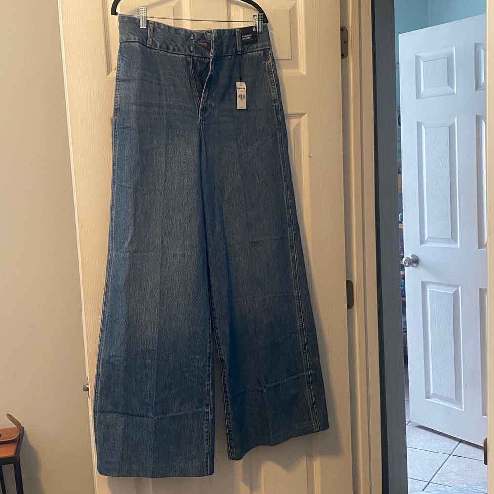 Express Relaxed Wide Leg Super High Rise Blue Denim Pants new with tags